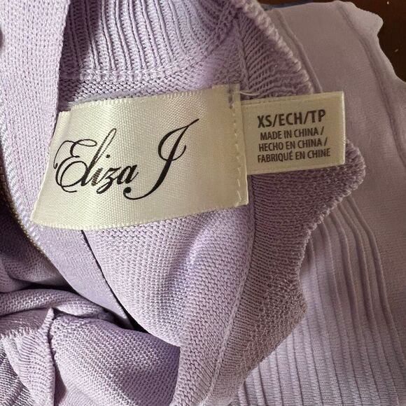 ELIZA J Scalloped Fit & Flare Sweater Dress Size XS Lilac Mini Sleeveless Spring - Picture 7 of 15